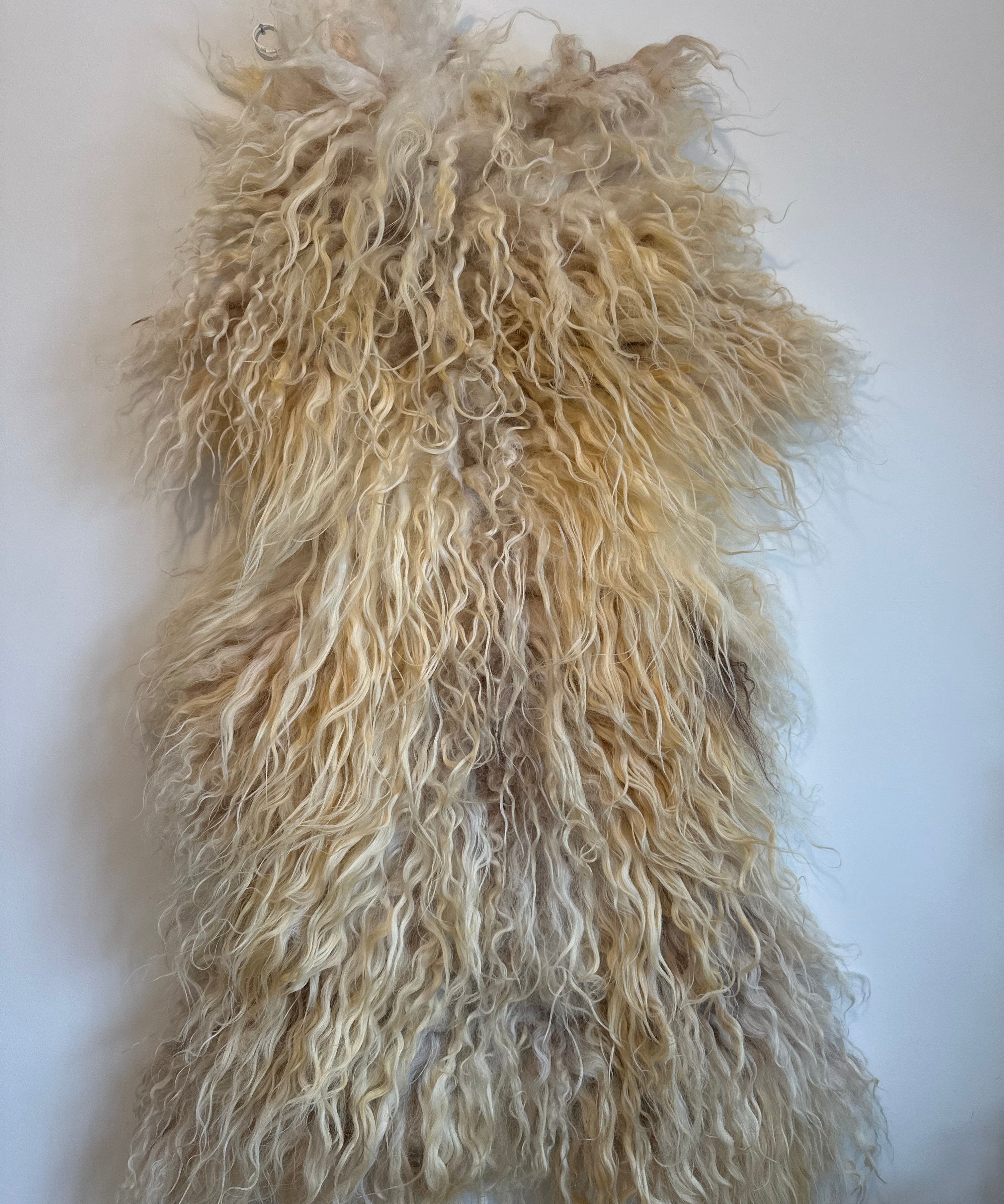Racka V2 (Cream,long locks- L)