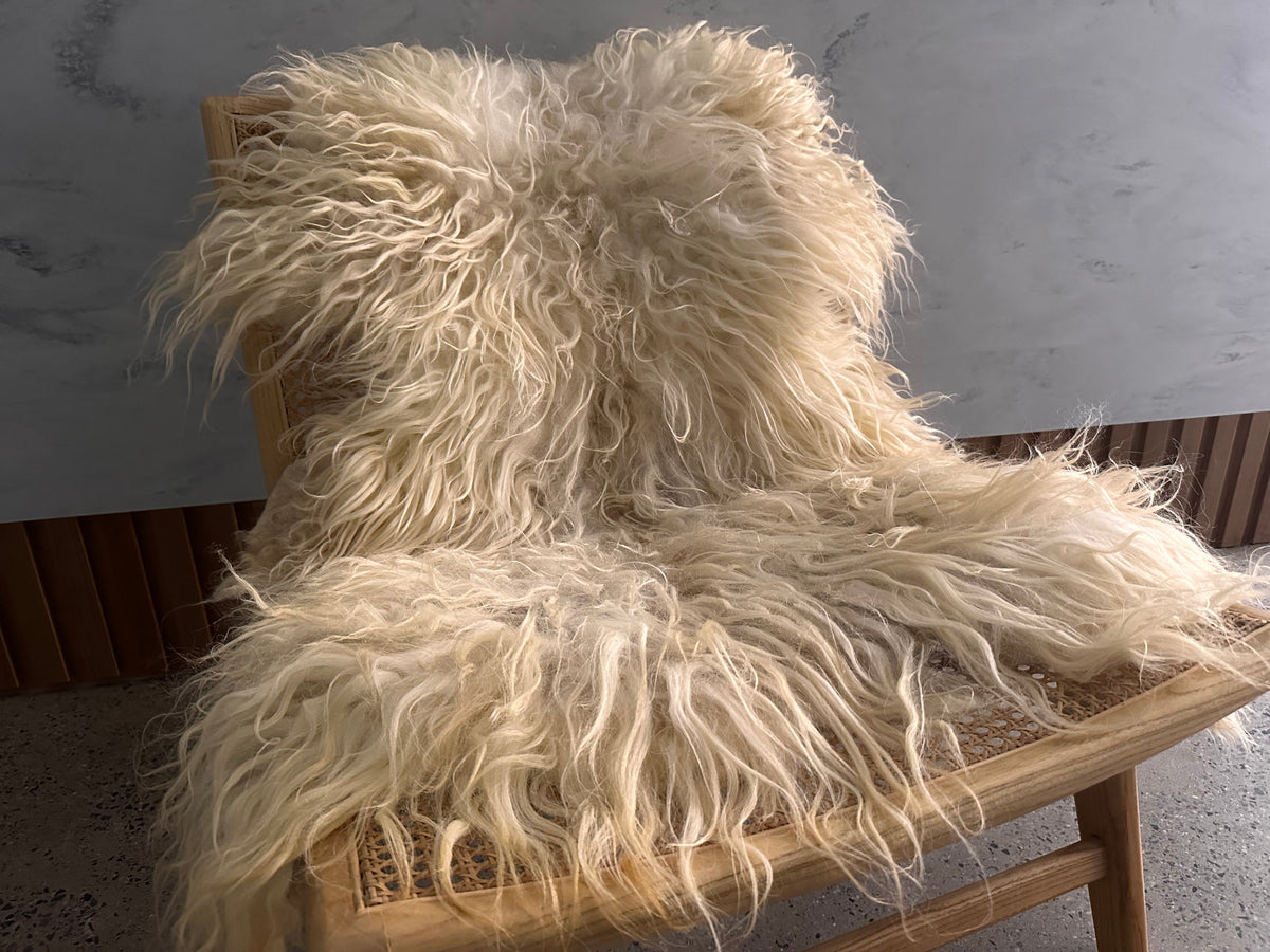 Racka (Cream,long locks- L)